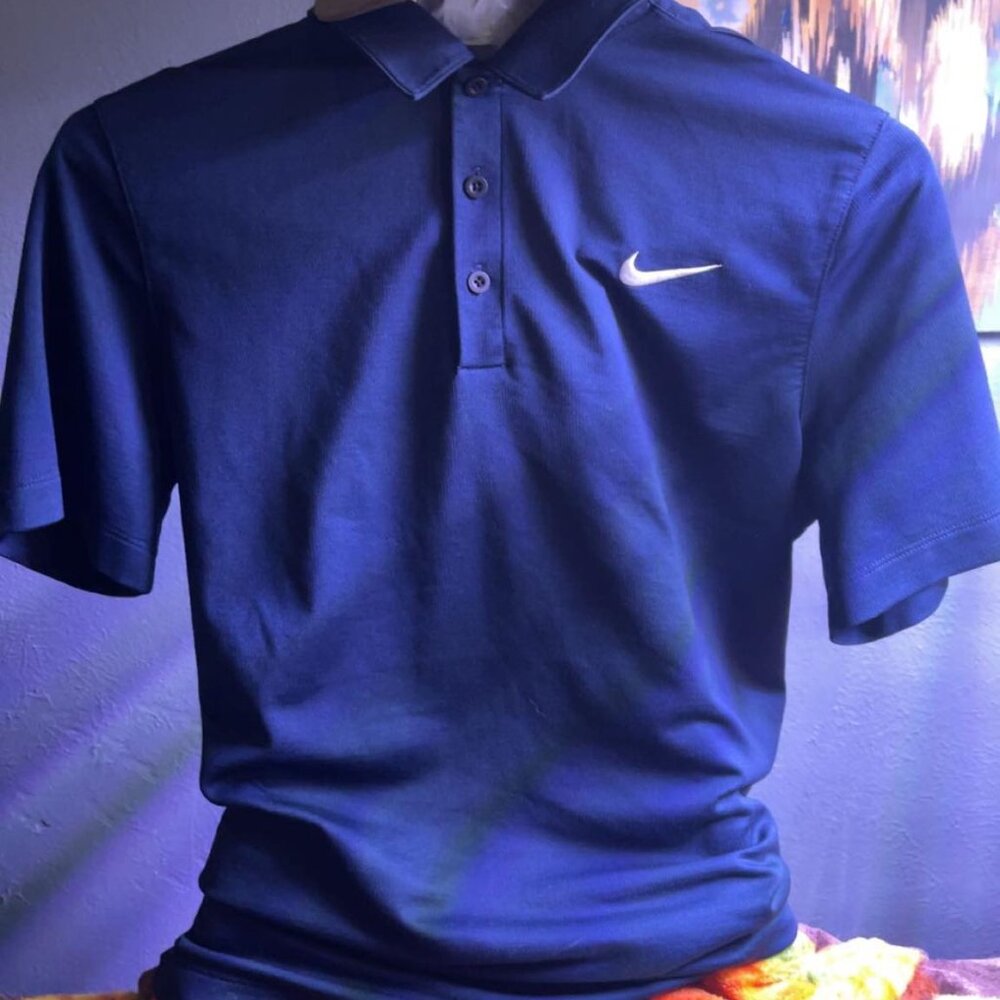 Nike Dri-Fit collard shirt
